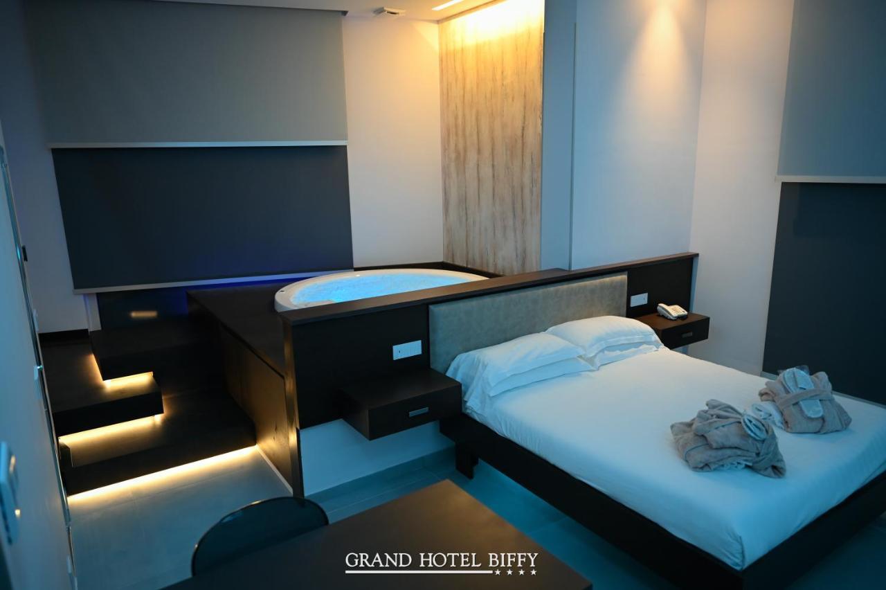 Grand Hotel Biffy Ариано-Ирпино Экстерьер фото